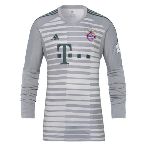 Детская форма голкипера футбольного клуба Бавария 2018/2019 (комплект: футболка + шорты + гетры)