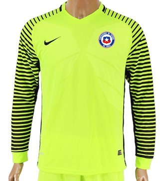 Мужская форма голкипера сборной Чили 2016/2017 (комплект: футболка + шорты + гетры)